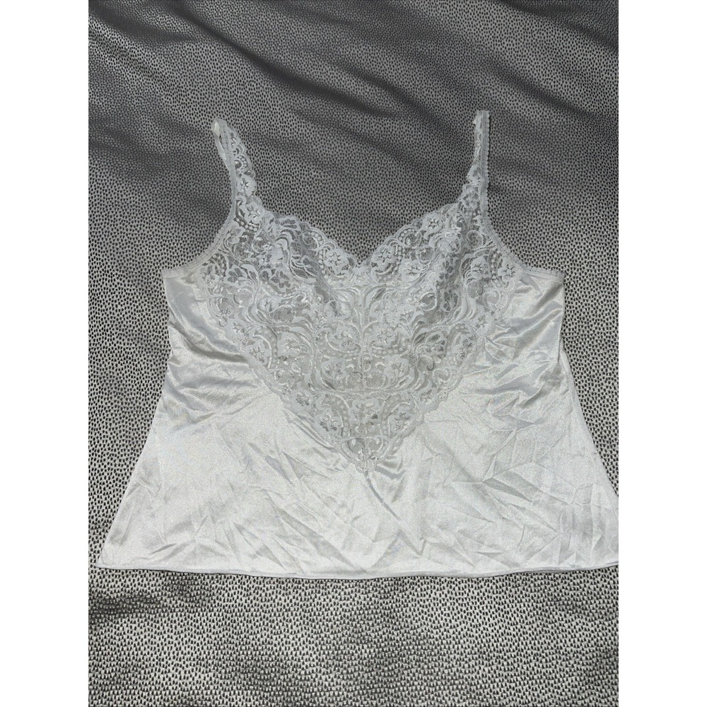 VANITY FAIR VINTAGE 1990's Pearl Blush Lace Camisole Size 42/48